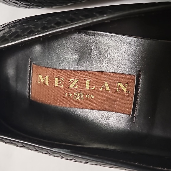 Mezlan black loafers. - Picture 4 of 8